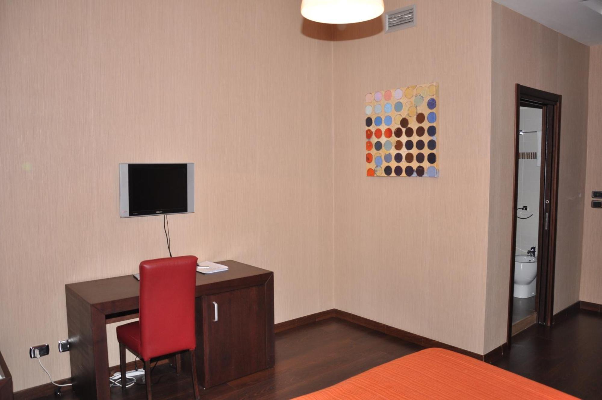 Hotel Fontana Del Re Ariano Irpino Exterior photo